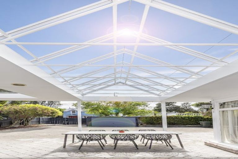 Photo of property in 57a Chaytor Street, Karori, Wellington, 6012