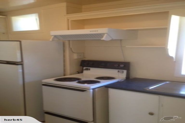 Photo of property in 307 Ohiro Road, Brooklyn, Wellington, 6021