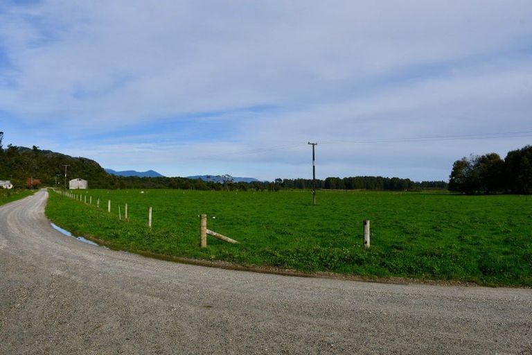 Photo of property in 106 Granite Creek Road, Karamea, 7893
