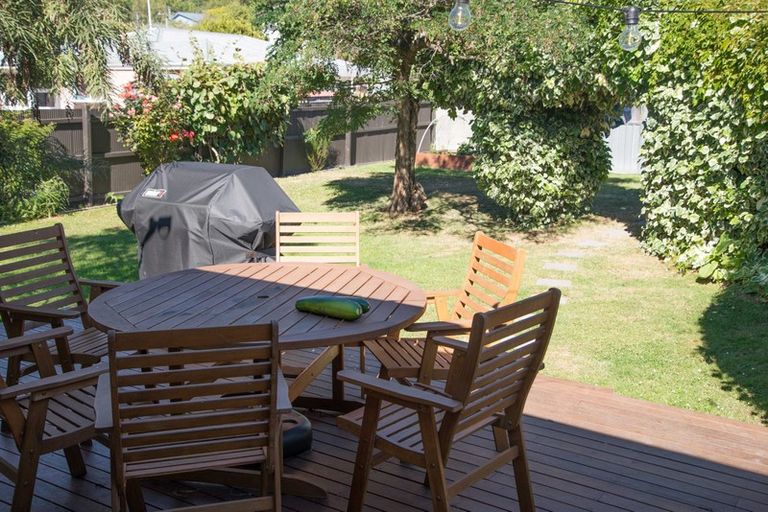 Photo of property in 16 Lascelles Street, Saint Martins, Christchurch, 8022