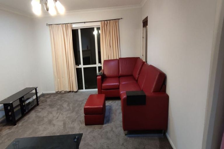 Photo of property in 4 Comber Place, Johnsonville, Wellington, 6037