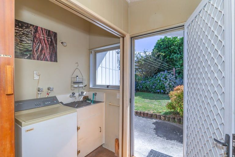 Photo of property in 33 Highbury Drive, Levin, 5510