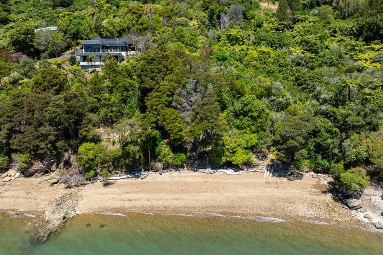 Photo of property in 606 Moetapu Bay Road, Moetapu Bay, Linkwater, 7282