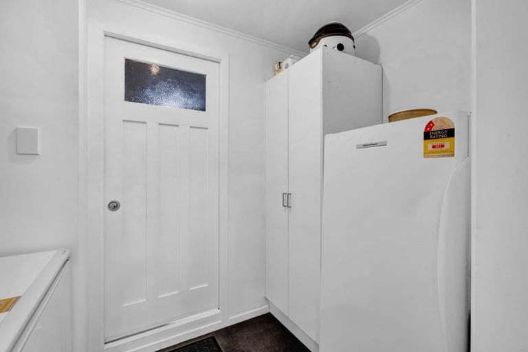 Photo of property in 69 Mill Road, Lower Vogeltown, New Plymouth, 4310