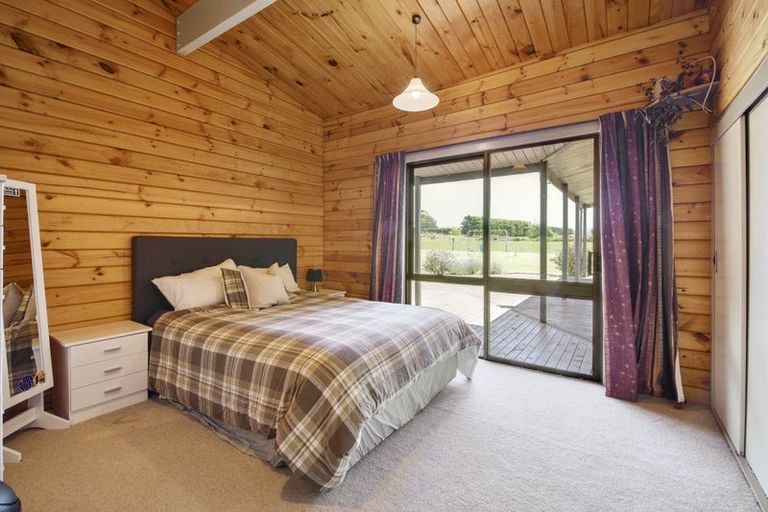 Photo of property in 20 Pears Road, Sefton, Rangiora, 7477