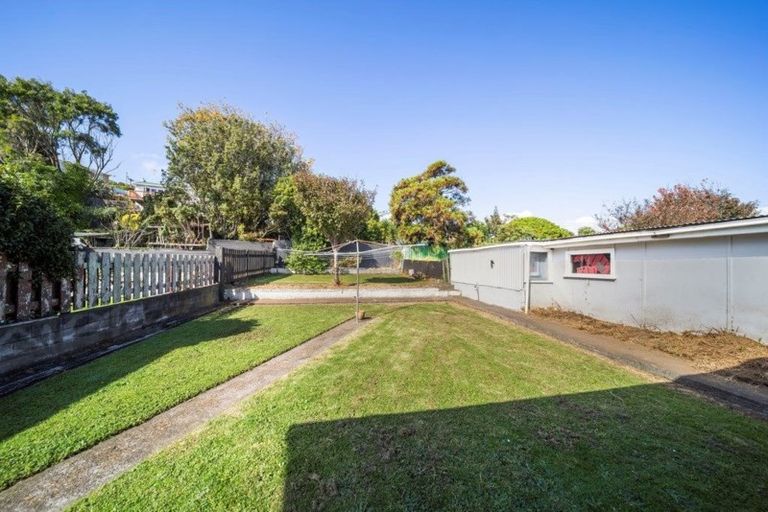 Photo of property in 12 Rosendale Avenue, Spotswood, New Plymouth, 4310