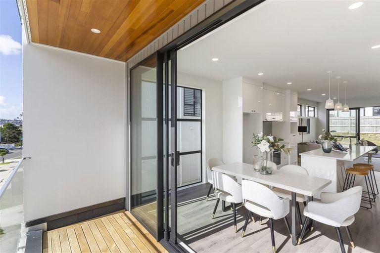 Photo of property in 3 Waka Street, Albany Heights, Auckland, 0632