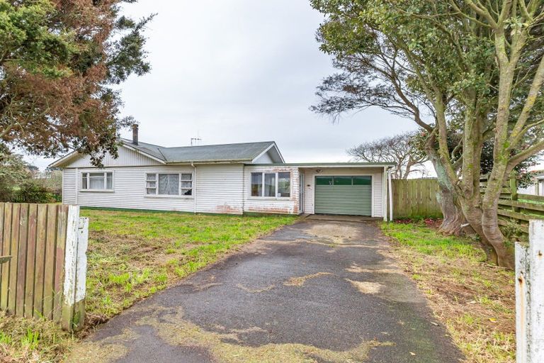 Photo of property in 428 Waitarere Beach Road, Waitarere, Levin, 5574