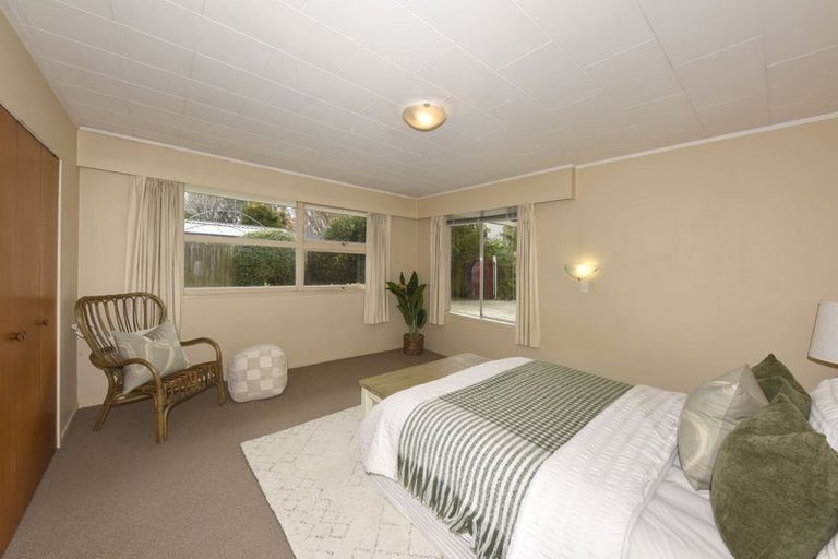 Photo of property in 19 Ashfield Place, Ilam, Christchurch, 8041