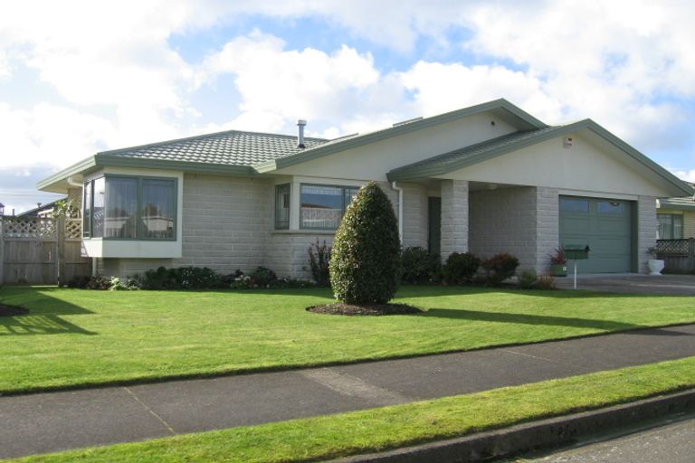 Photo of property in 1 Murihau Place, Feilding, 4702
