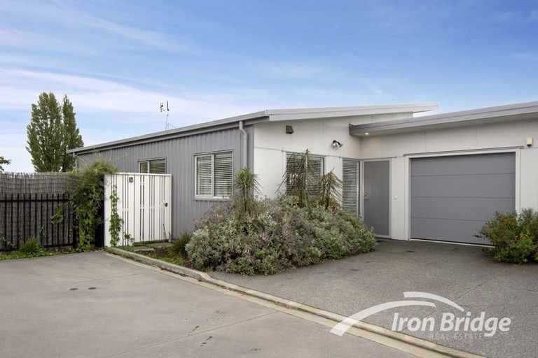Photo of property in 12/93 Packe Street, Edgeware, Christchurch, 8013