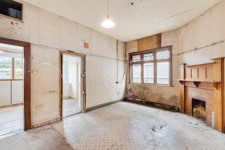 Photo of property in 9 Mckinley Crescent, Brooklyn, Wellington, 6021