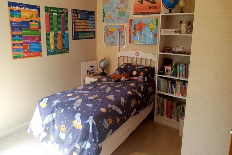 Photo of property in 49 Langdale Avenue, Paraparaumu, 5032