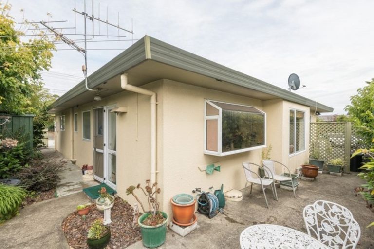 Photo of property in 2 Durham Street, Stoke, Nelson, 7011