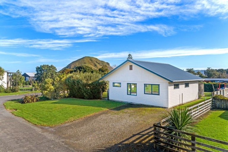 Photo of property in 13 Ratau Street, Mahia, 4198