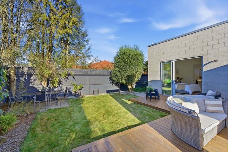 Photo of property in 4 Crombie Green, Northwood, Christchurch, 8051