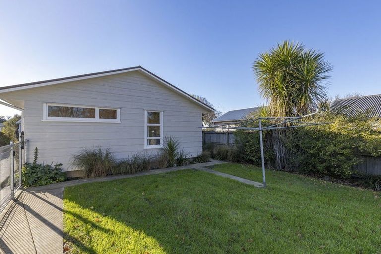 Photo of property in 28 Warrington Street, Mairehau, Christchurch, 8013