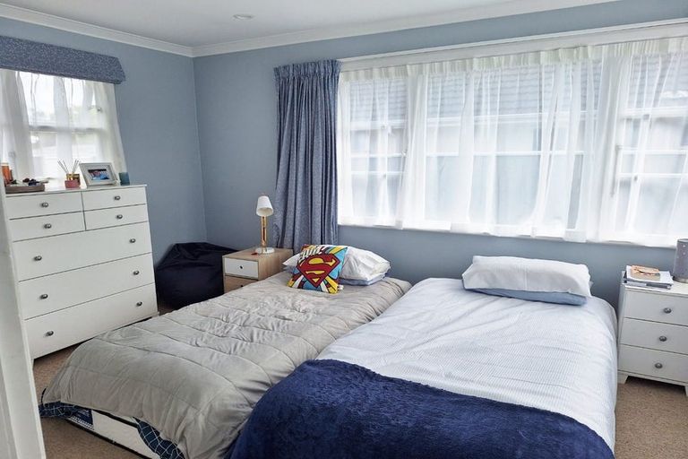 Photo of property in 28 John Street, Trentham, Upper Hutt, 5018