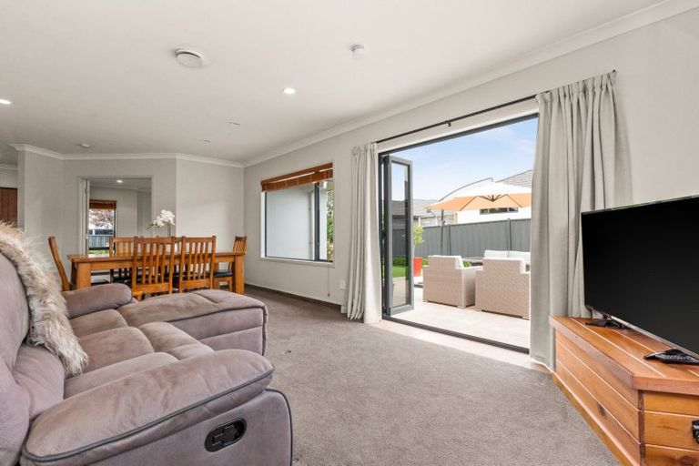 Photo of property in 53 Russell Robertson Drive, Havelock North, 4130