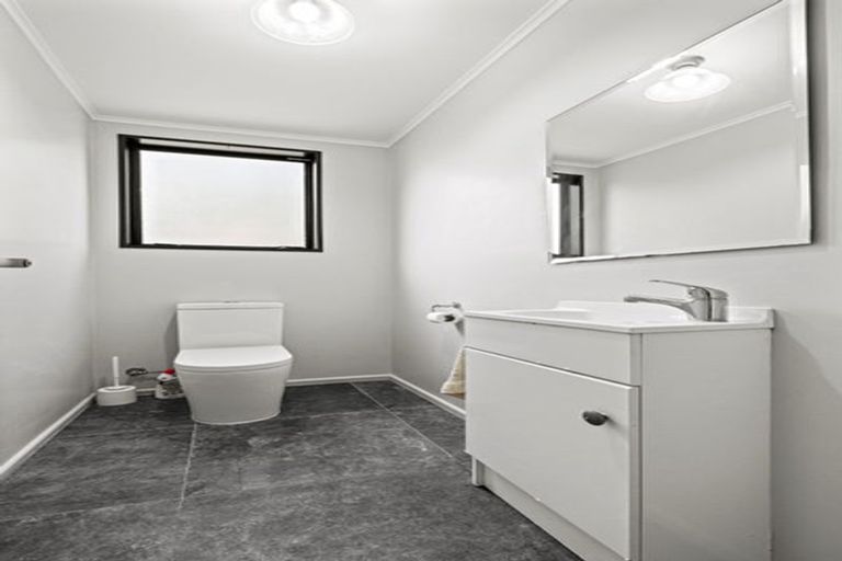 Photo of property in 15 Willoughby Lane, Parklands, Christchurch, 8083
