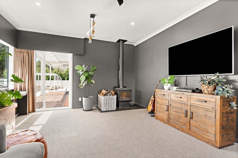 Photo of property in 23 Jellicoe Street, Greytown, 5712