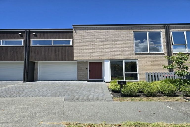 Photo of property in 49 Roundel Crescent, Whenuapai, Auckland, 0618