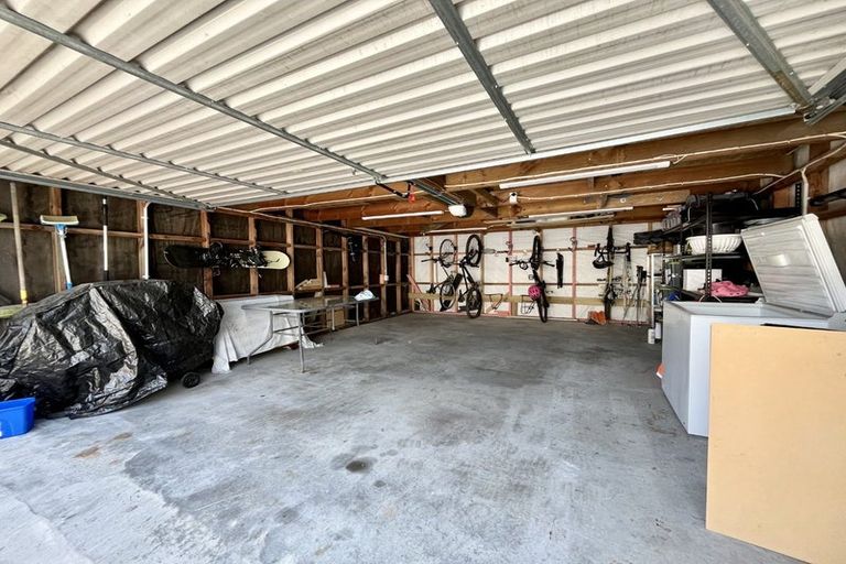 Photo of property in 1/139 Waltham Road, Sydenham, Christchurch, 8023