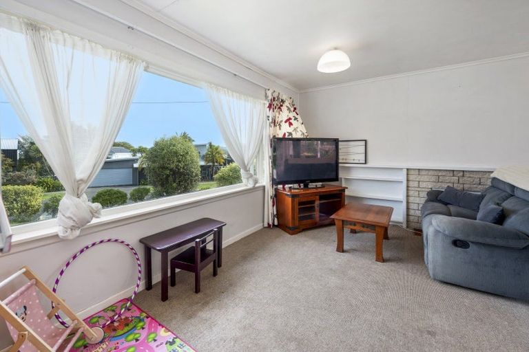 Photo of property in 16 Rokino Road, Taupo, 3330