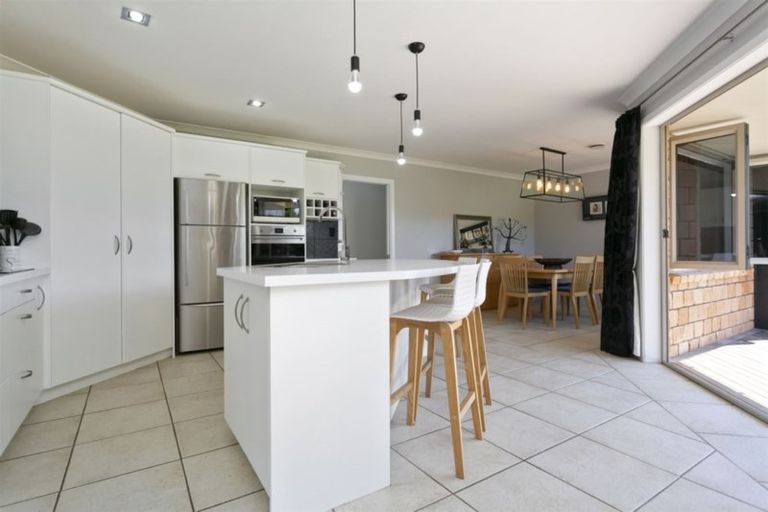 Photo of property in 61a Saint Kilda Road, Cambridge, 3434