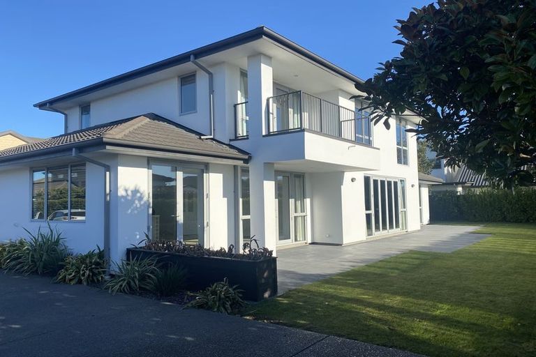 Photo of property in 27 Applefield Court, Northwood, Christchurch, 8051