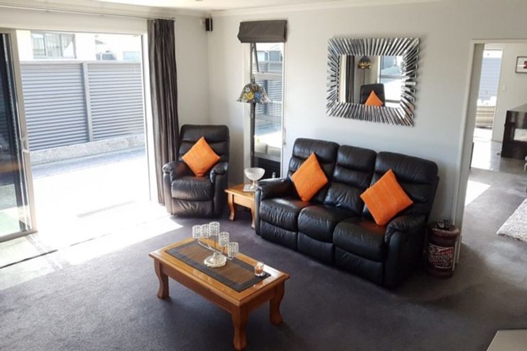 Photo of property in 166 Hall Street, Hokitika, 7810