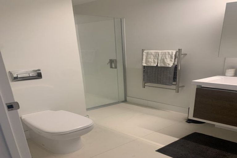 Photo of property in 230 Hobsonville Point Road, Hobsonville, Auckland, 0616