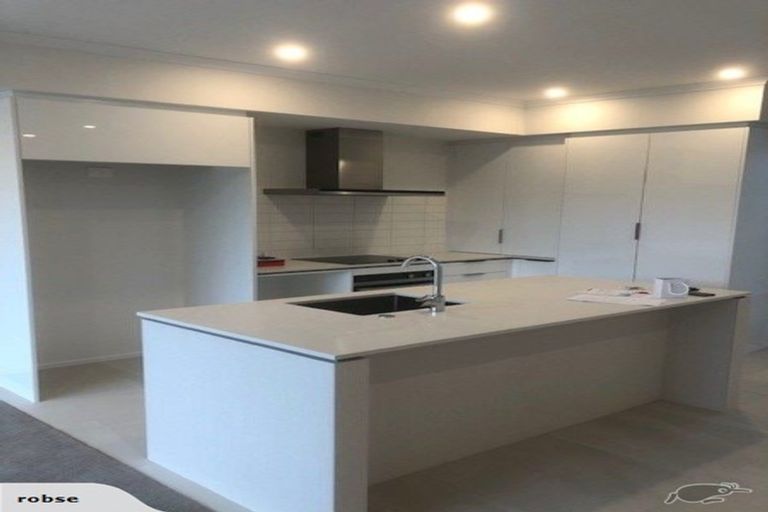 Photo of property in 44 Owen Chapman Drive, Red Beach, 0932