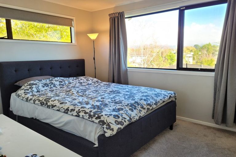 Photo of property in 89 Solar Road, Glen Eden, Auckland, 0602