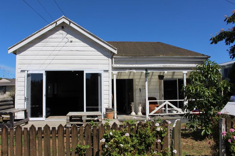 Photo of property in 72 Riverview Road, Huntly, 3700