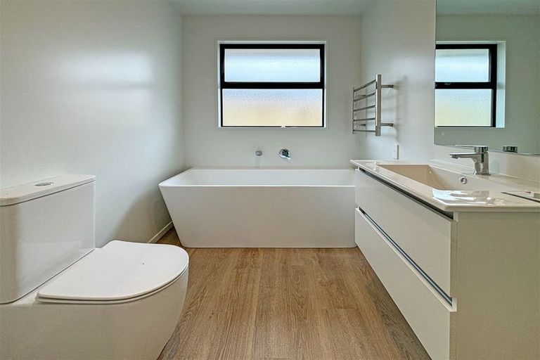 Photo of property in 27 Muldowney Drive, Rolleston, 7614