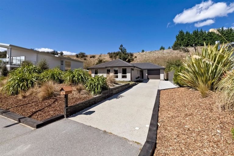 Photo of property in 76 Risinghurst Terrace, Lower Shotover, Queenstown, 9304