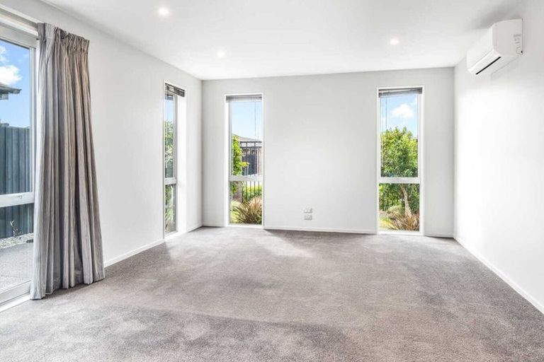 Photo of property in 34 Maclaren Road, Wigram, Christchurch, 8042