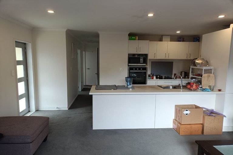 Photo of property in 25 Whiteacres Drive, Sunnyhills, Auckland, 2010