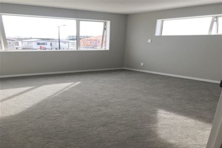 Photo of property in 12 Roa Avenue, Hobsonville, Auckland, 0616