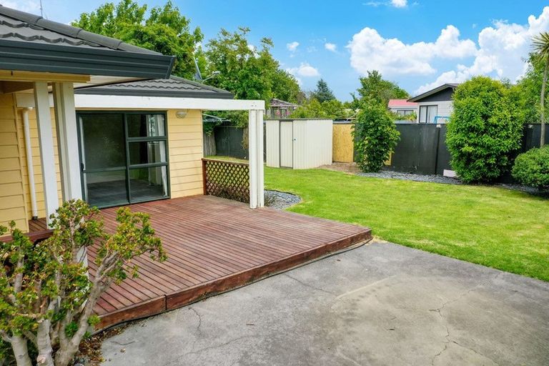 Photo of property in 7 Edgewater Grove, Whakatane, 3120