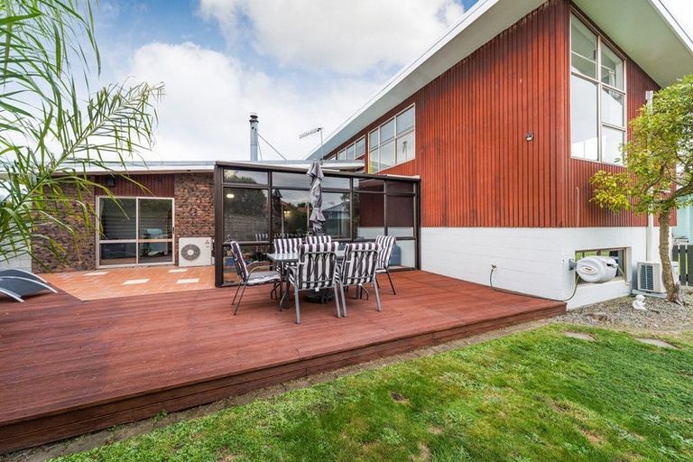 Photo of property in 32 Shelton Place, Feilding, 4702