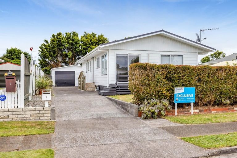 Photo of property in 6 Manuka Place, Hawera, 4610