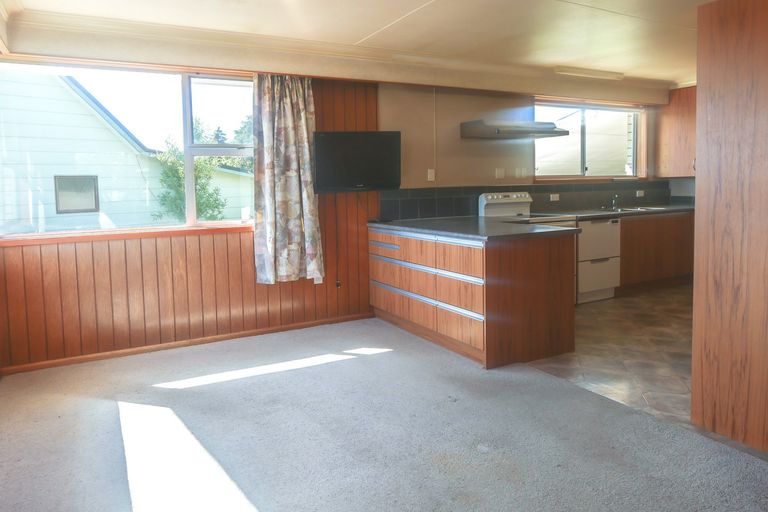 Photo of property in 24 Burraness Street, Palmerston, 9430