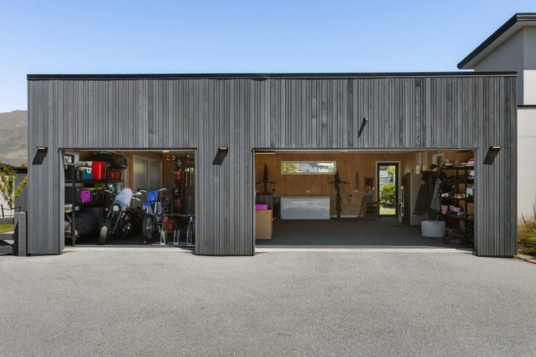 Photo of property in 41 Infinity Drive, Wanaka, 9305