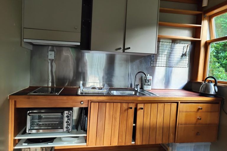 Photo of property in 4/62 Simla Crescent, Khandallah, Wellington, 6035