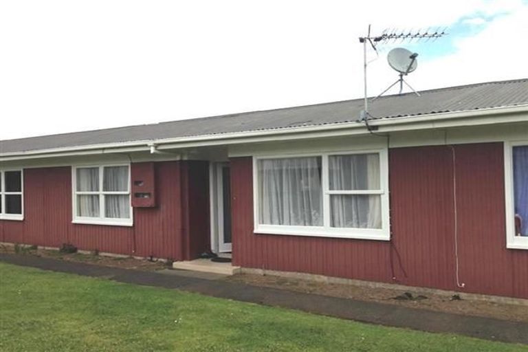 Photo of property in 7 Thompson Street, Mangere East, Auckland, 2024