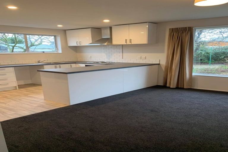 Photo of property in 416 Mairehau Road, Parklands, Christchurch, 8083