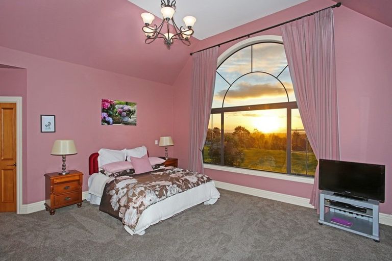 Photo of property in 473c Redoubt Road, Totara Park, Auckland, 2019