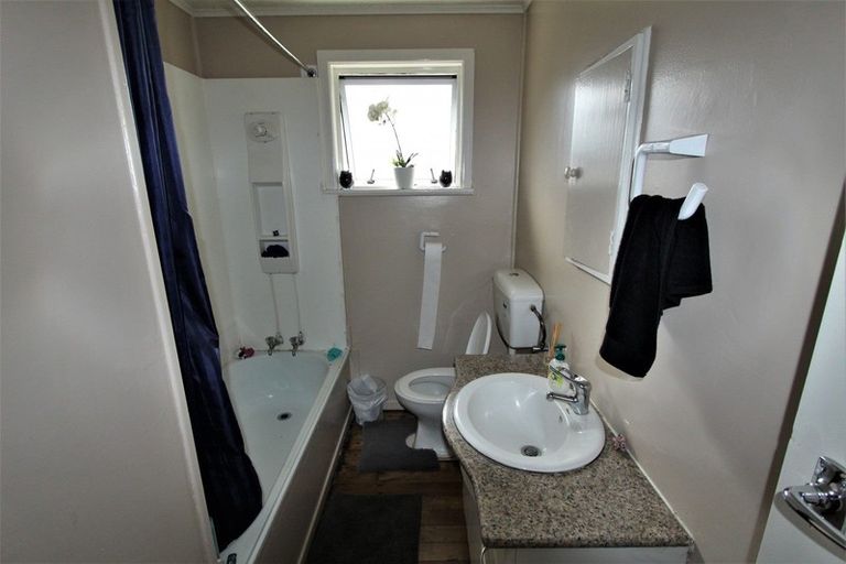 Photo of property in 15a Hinau Street, Tokoroa, 3420